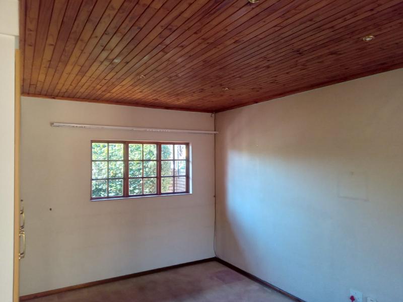 3 Bedroom Property for Sale in Hennopspark Gauteng
