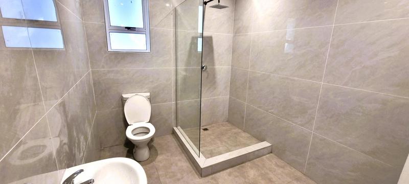 5 Bedroom Property for Sale in Wierda Park Gauteng