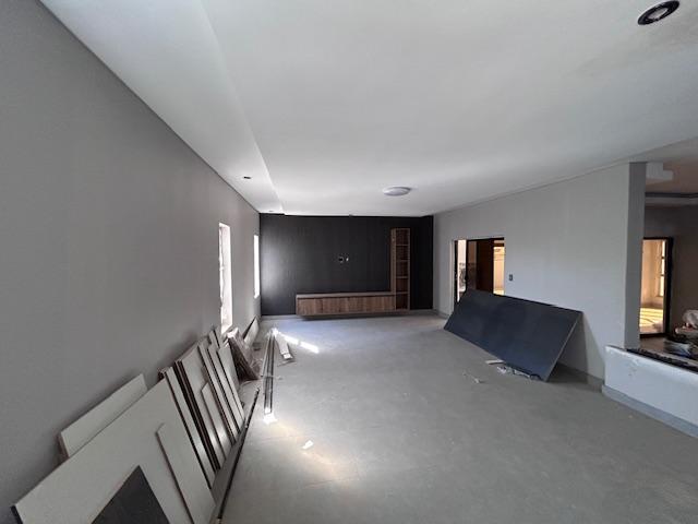 5 Bedroom Property for Sale in Six Fountains Residential Estate Gauteng
