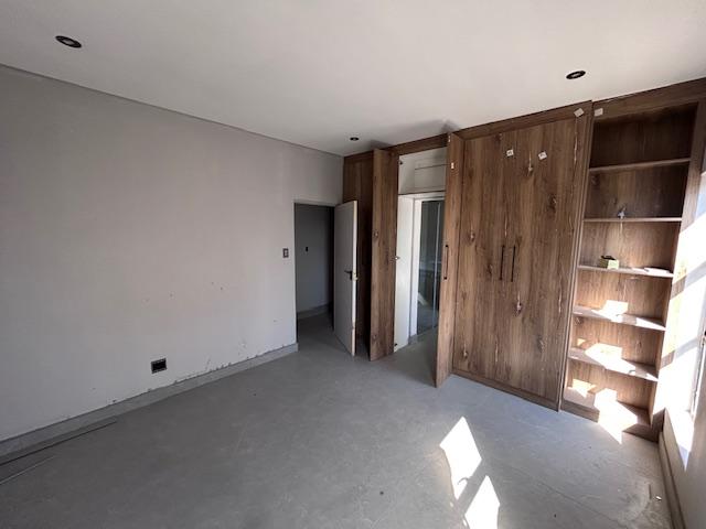 5 Bedroom Property for Sale in Six Fountains Residential Estate Gauteng