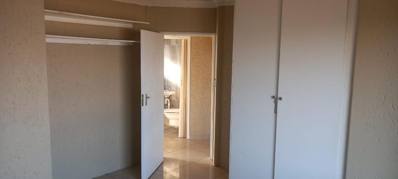 To Let 2 Bedroom Property for Rent in Winchester Hills Gauteng