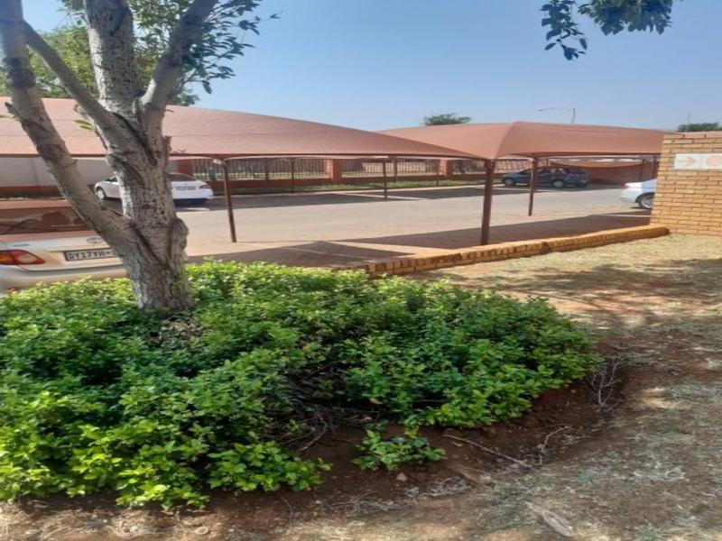 To Let 1 Bedroom Property for Rent in Wonderpark Estate Gauteng