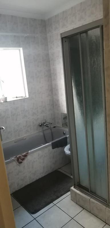 To Let 2 Bedroom Property for Rent in Randpoort Gauteng