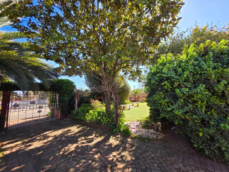 3 Bedroom Property for Sale in Greenhills Gauteng