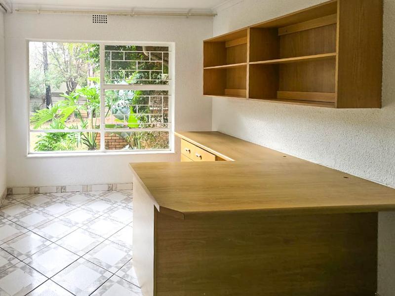 4 Bedroom Property for Sale in Bassonia Gauteng