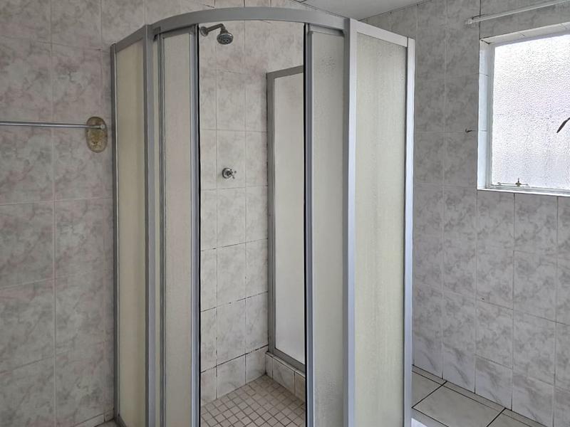 4 Bedroom Property for Sale in Bassonia Gauteng