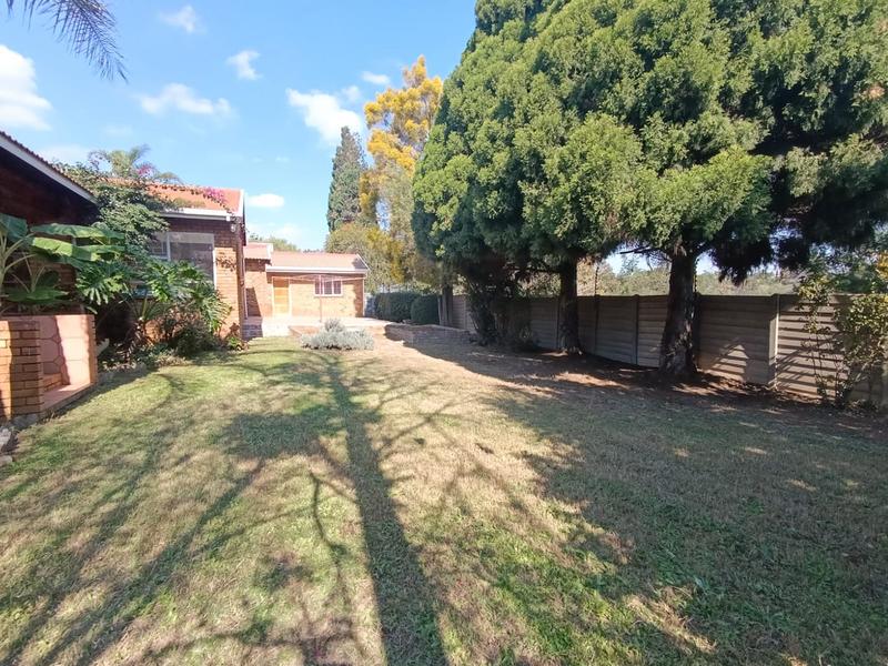 4 Bedroom Property for Sale in Bassonia Gauteng