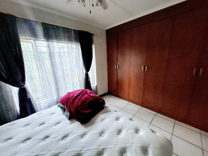 To Let 2 Bedroom Property for Rent in Sunninghill Gauteng