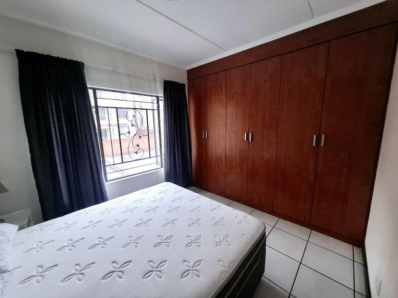 To Let 2 Bedroom Property for Rent in Sunninghill Gauteng