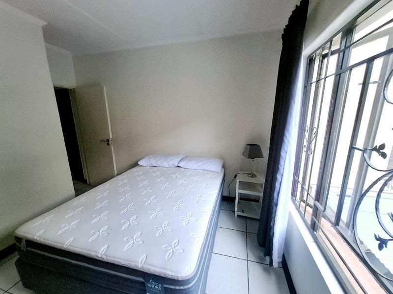 To Let 2 Bedroom Property for Rent in Sunninghill Gauteng