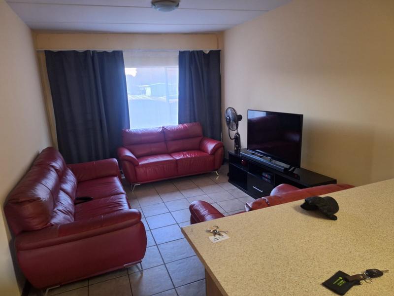 2 Bedroom Property for Sale in Florida Gauteng