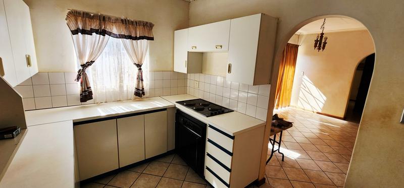 2 Bedroom Property for Sale in Chantelle Gauteng