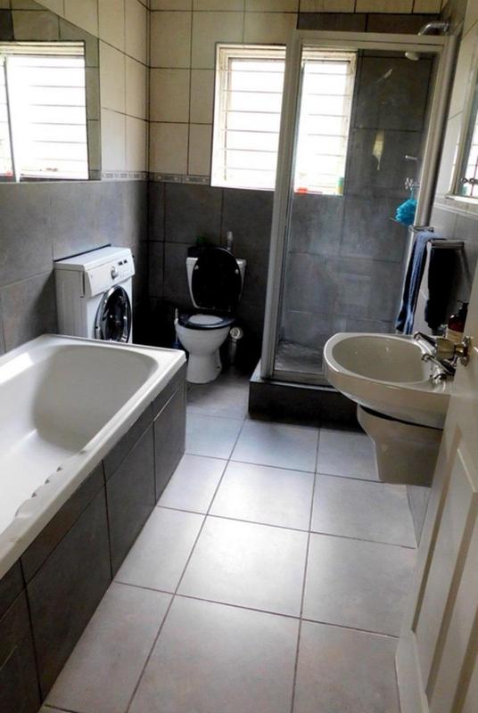 To Let 2 Bedroom Property for Rent in Montgomery Park Gauteng
