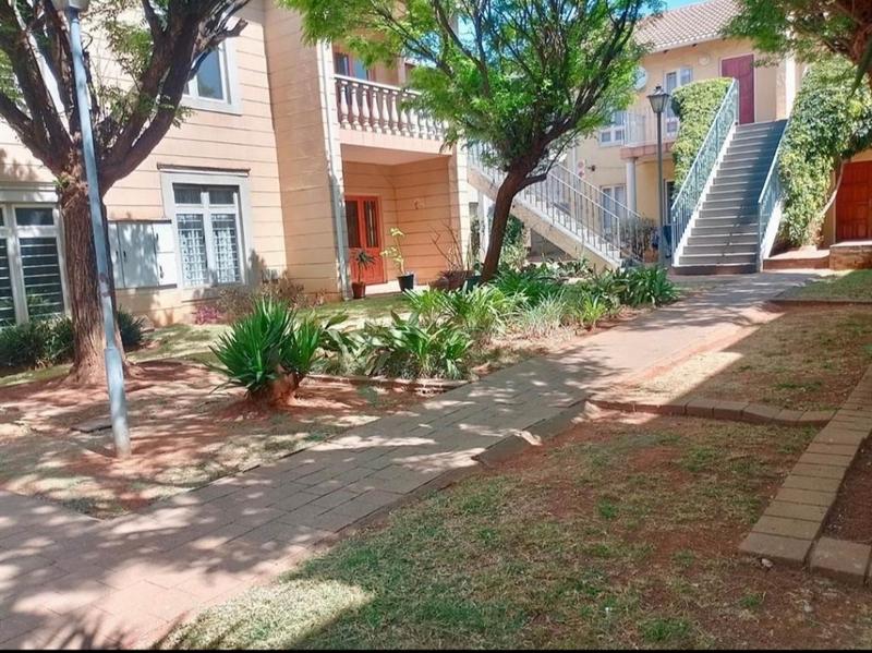 To Let 2 Bedroom Property for Rent in Montgomery Park Gauteng