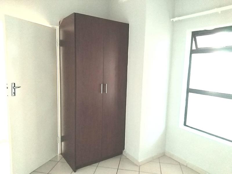 To Let 2 Bedroom Property for Rent in Groblerpark Gauteng