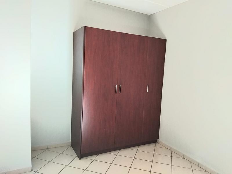To Let 2 Bedroom Property for Rent in Groblerpark Gauteng