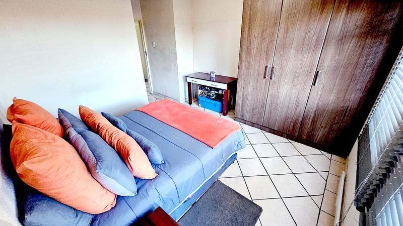 To Let 3 Bedroom Property for Rent in Florentia Gauteng
