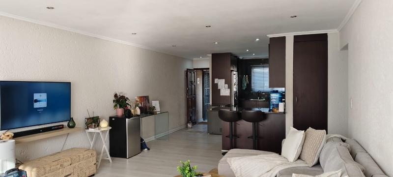 To Let 3 Bedroom Property for Rent in Lakefield Gauteng