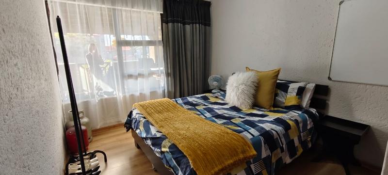 To Let 3 Bedroom Property for Rent in Lakefield Gauteng