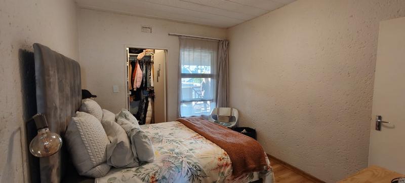 To Let 3 Bedroom Property for Rent in Lakefield Gauteng