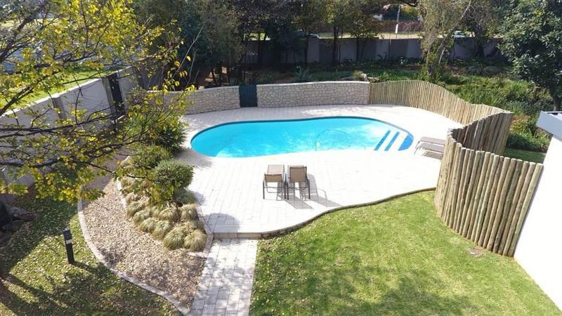 2 Bedroom Property for Sale in Farrarmere Gauteng