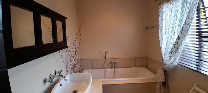 3 Bedroom Property for Sale in Rynfield Gauteng
