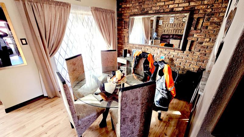 2 Bedroom Property for Sale in Albemarle Ext 1 Gauteng
