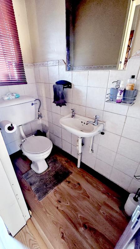 2 Bedroom Property for Sale in Albemarle Ext 1 Gauteng