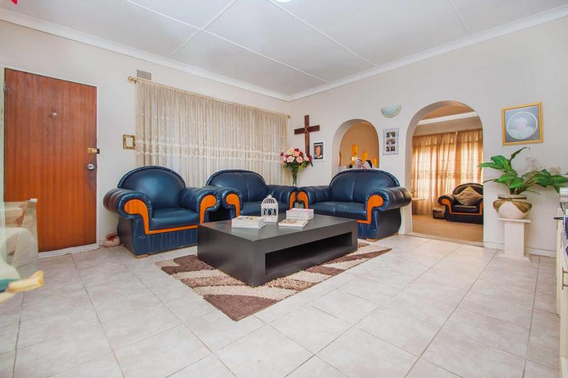 3 Bedroom Property for Sale in Witpoortjie Gauteng