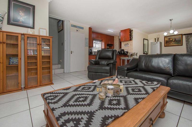 3 Bedroom Property for Sale in Amorosa Gauteng
