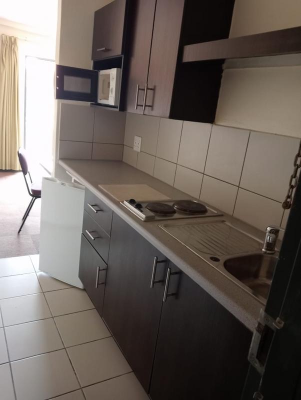 1 Bedroom Property for Sale in Willowbrook Gauteng
