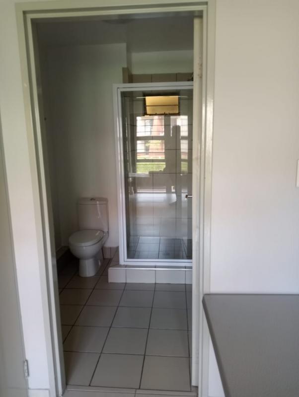 1 Bedroom Property for Sale in Willowbrook Gauteng