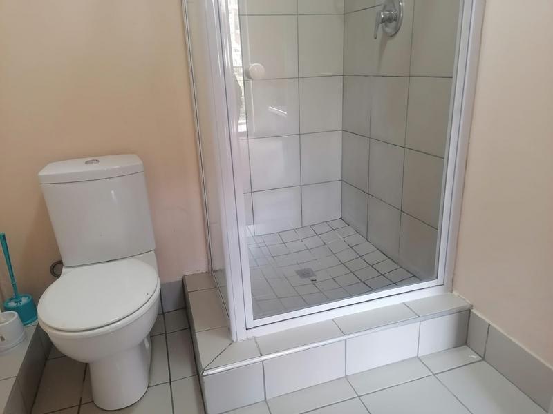 1 Bedroom Property for Sale in Willowbrook Gauteng
