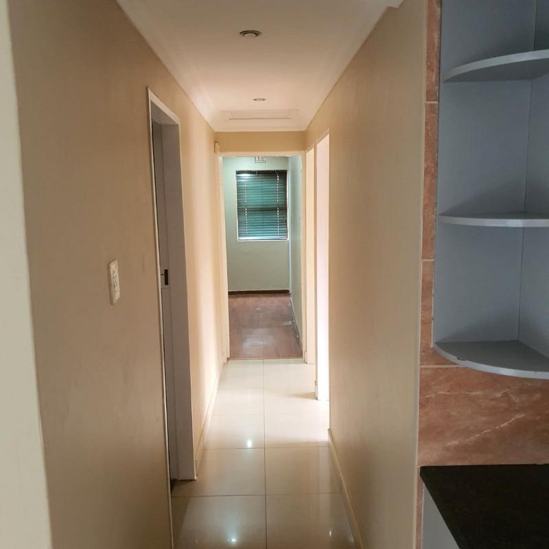 To Let 3 Bedroom Property for Rent in Alveda Park Gauteng