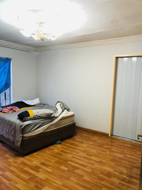 To Let 3 Bedroom Property for Rent in Dhlamini Gauteng