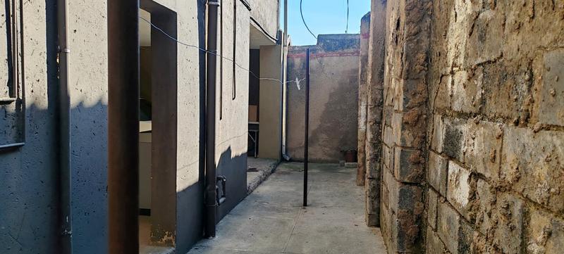 To Let 3 Bedroom Property for Rent in Emdeni Gauteng