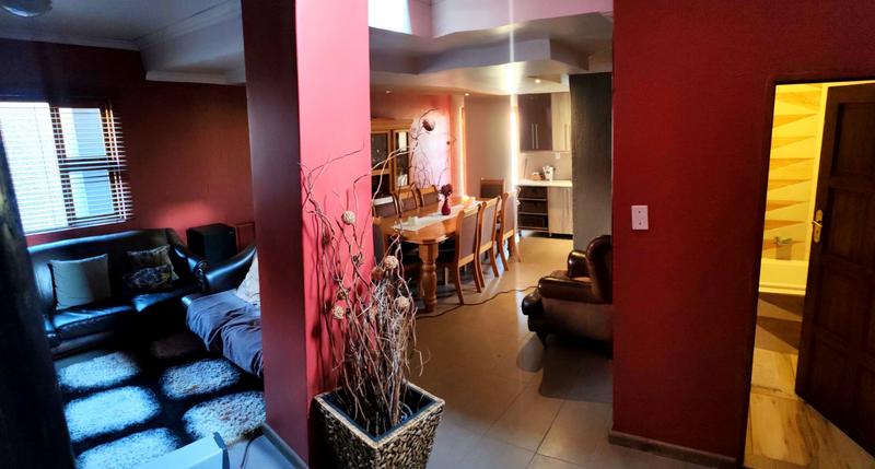 To Let 3 Bedroom Property for Rent in Emdeni Gauteng