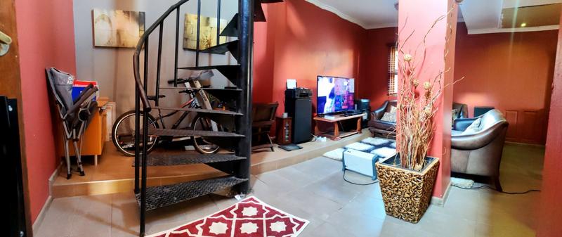 To Let 3 Bedroom Property for Rent in Emdeni Gauteng