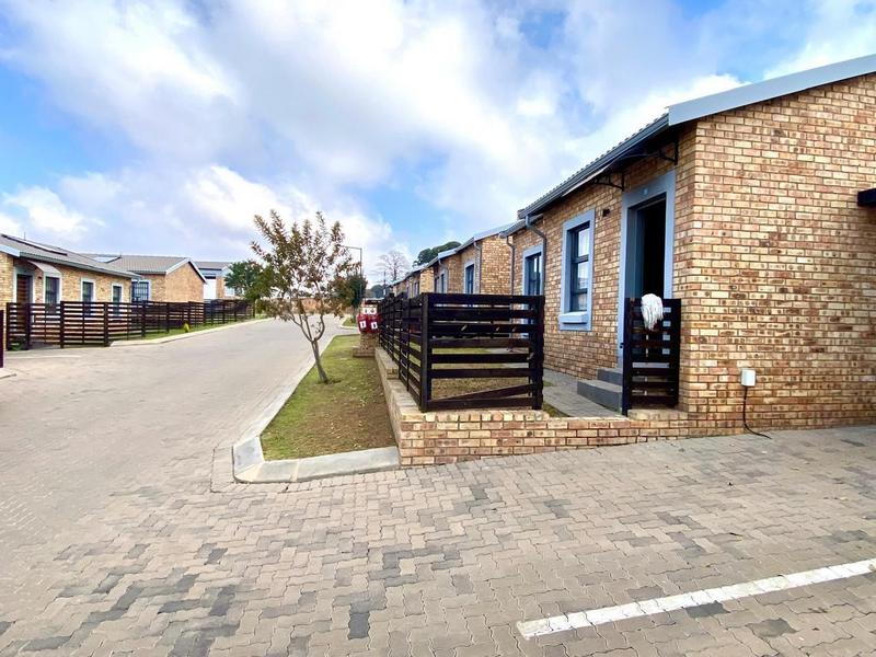 To Let 2 Bedroom Property for Rent in Groblerpark Gauteng