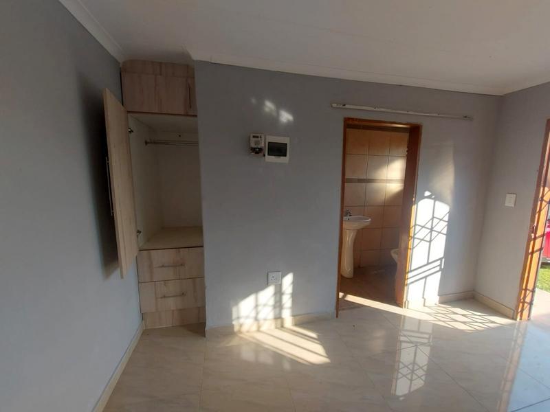 0 Bedroom Property for Sale in Protea Glen Gauteng
