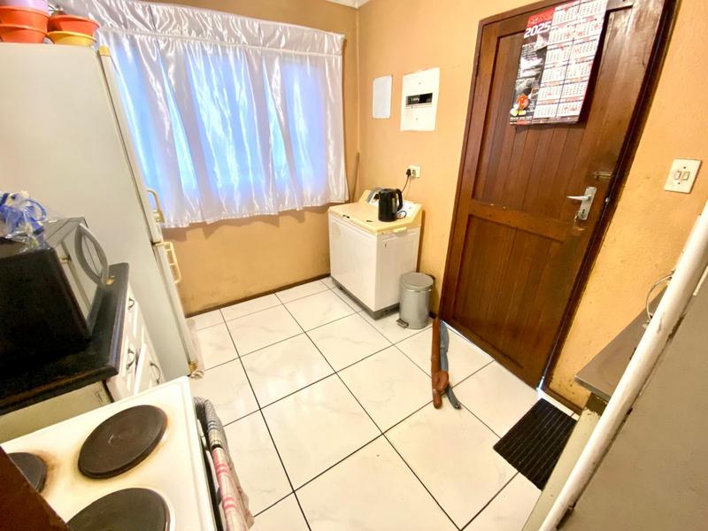 3 Bedroom Property for Sale in Protea Glen Gauteng