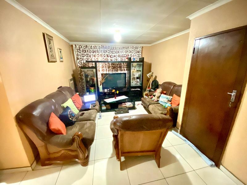 3 Bedroom Property for Sale in Protea Glen Gauteng
