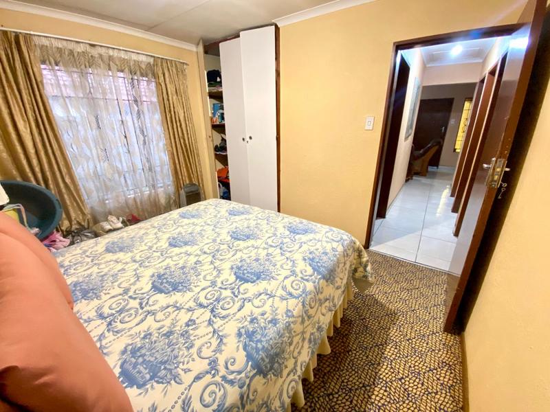 3 Bedroom Property for Sale in Protea Glen Gauteng