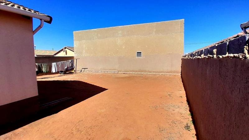 To Let 2 Bedroom Property for Rent in Protea Glen Gauteng