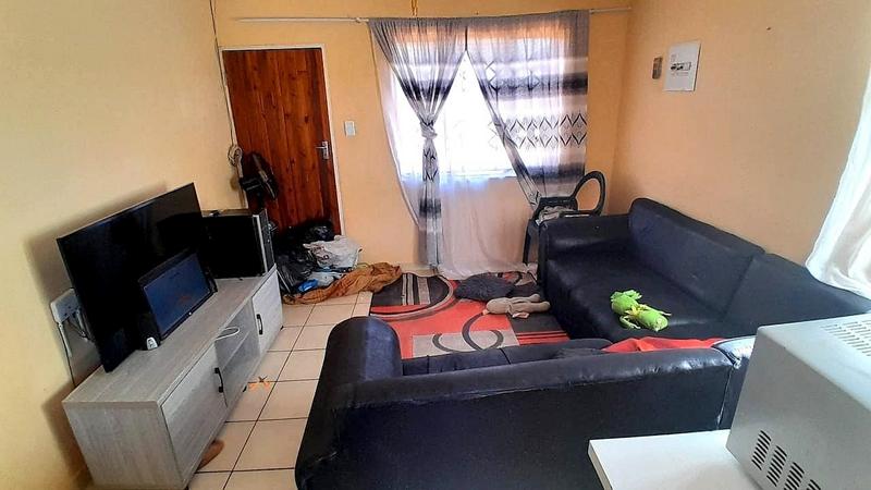 To Let 2 Bedroom Property for Rent in Protea Glen Gauteng