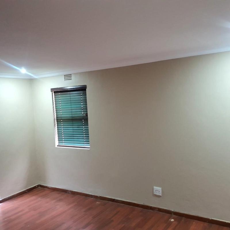 3 Bedroom Property for Sale in Alveda Park Gauteng