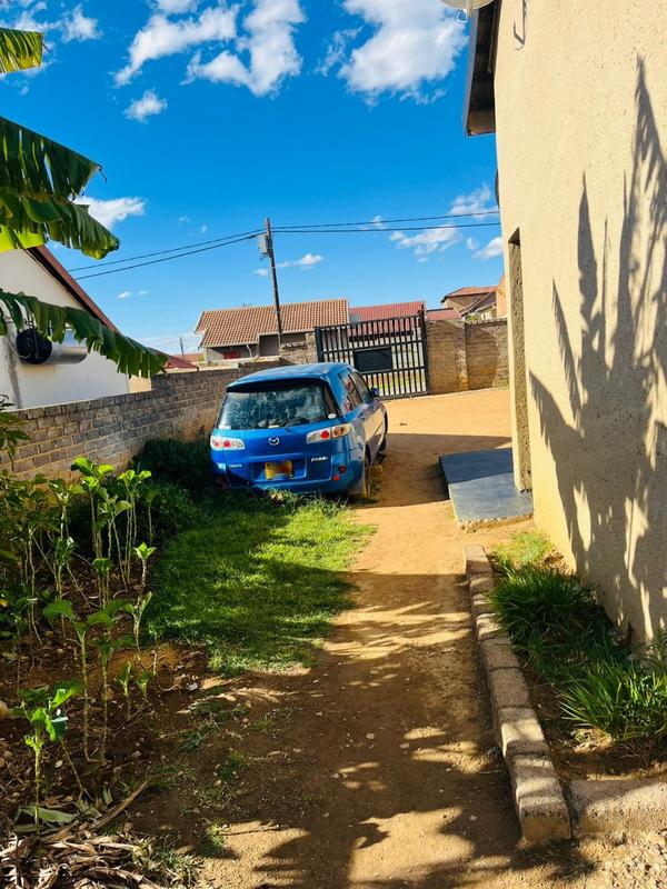2 Bedroom Property for Sale in Cosmo City Gauteng