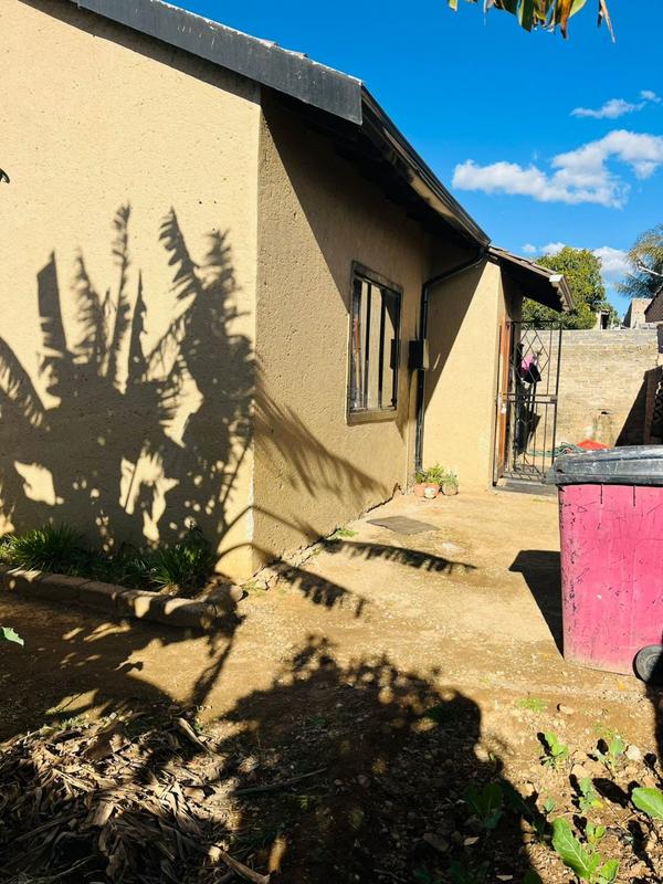 2 Bedroom Property for Sale in Cosmo City Gauteng