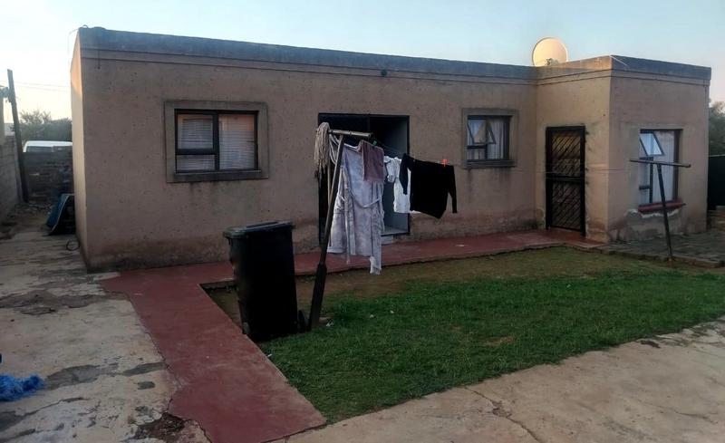 3 Bedroom Property for Sale in Dobsonville Gardens Gauteng