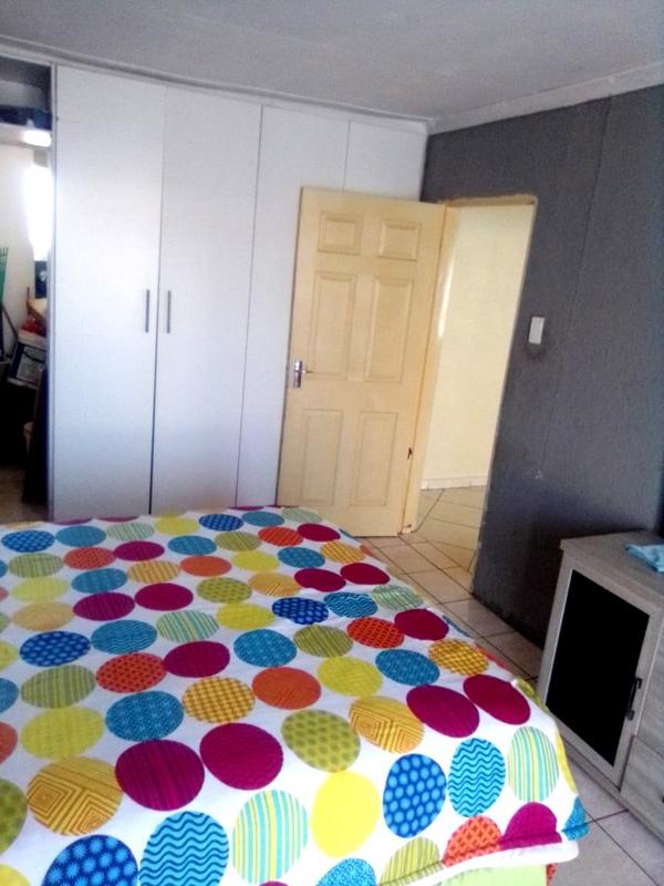 3 Bedroom Property for Sale in Dobsonville Gardens Gauteng